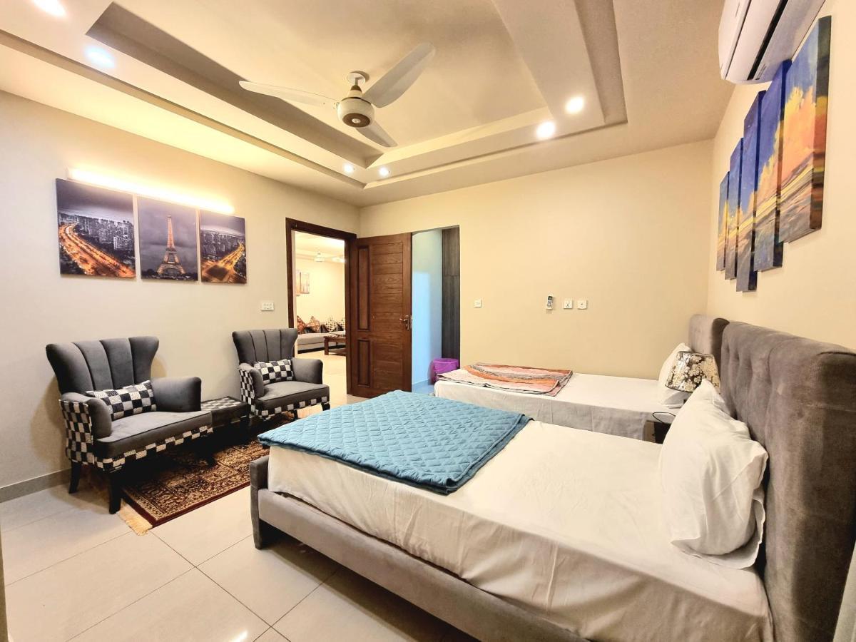 Luxurious Landing Apartments&Suites Bahria Town Rawalpindi Exterior foto